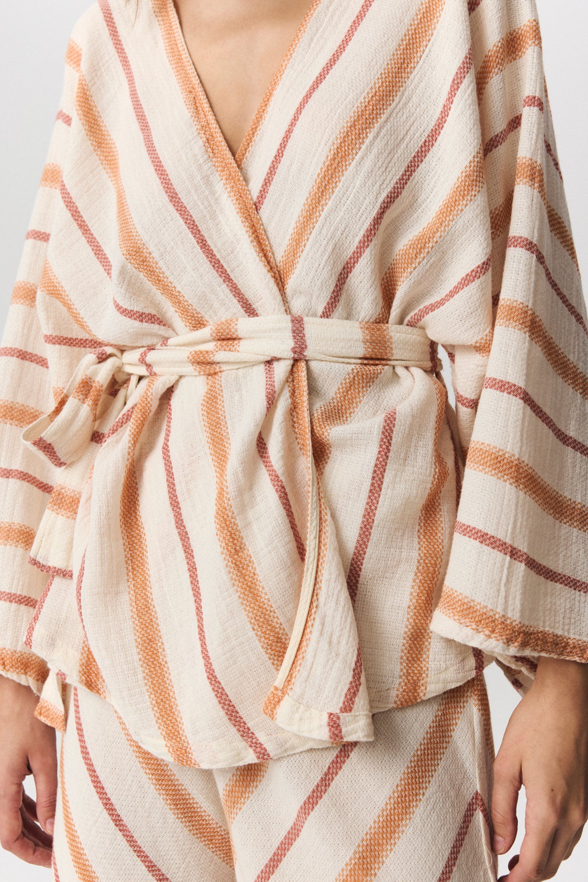 Tabia Kimono