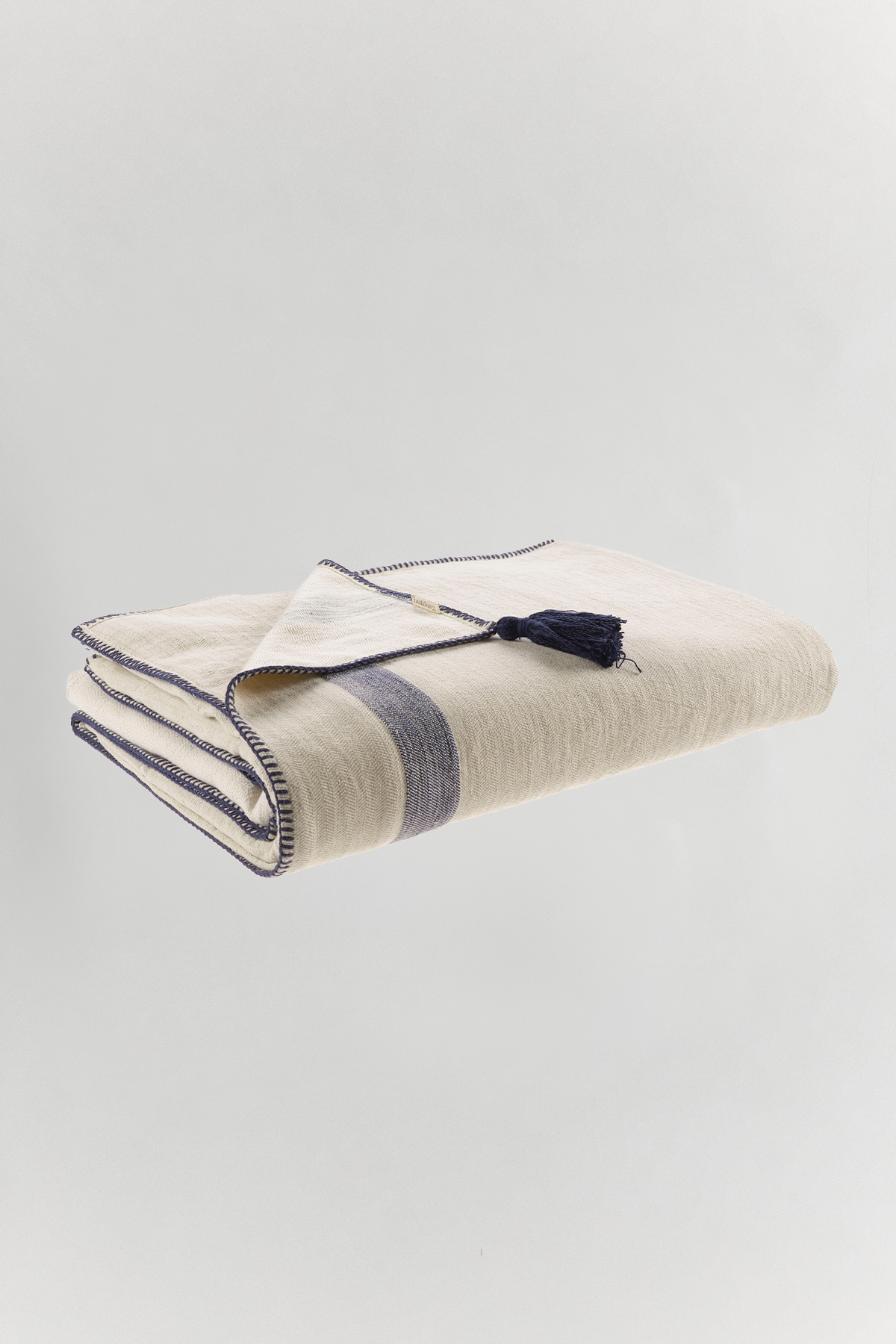 Pirene Throw