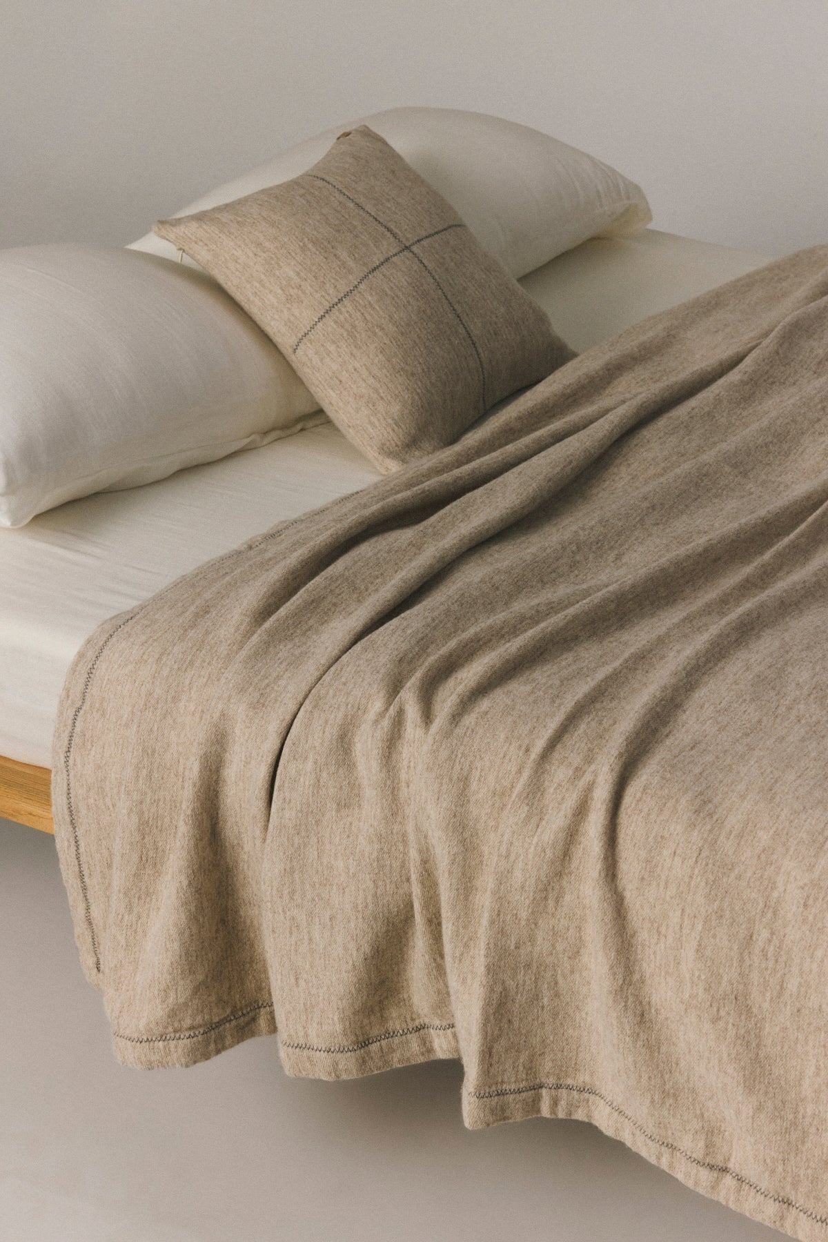 Talin Yün Yatak Örtüsü